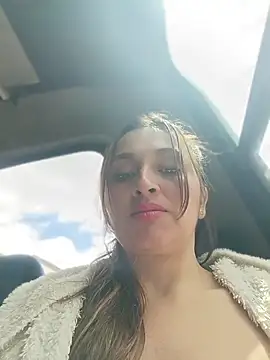 Snapshot of Alejandra_N chatting on July 14, 2026, 4:56 pm Alejandra N online show from July 14, 2026, 4:56 pm