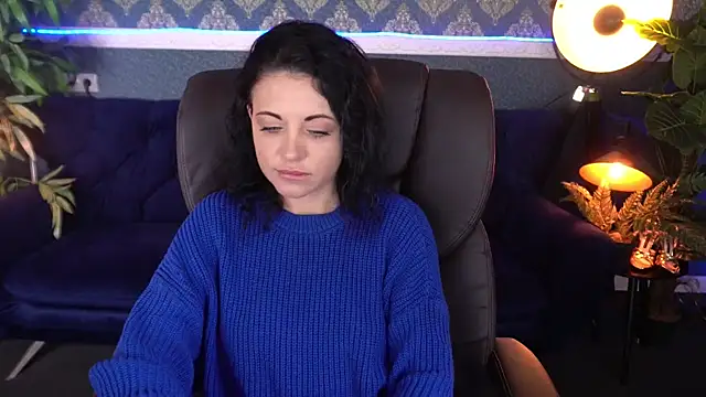 Dafni Monn online show from November 20, 2025, 6:35 am