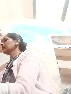 Hasmi hot09 online show from February 11, 2026, 4:34 pm