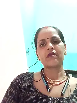 Snapshot of Hasmi_hot09 chatting on May 22, 2026, 5:18 pm Hasmi hot09 online show from May 22, 2026, 5:18 pm
