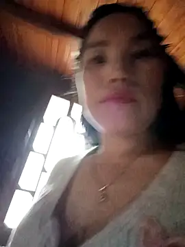 yu--yo online show from February 3, 2026, 8:52 am