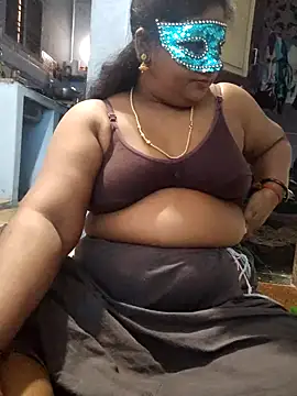 divyasree1431 online show from February 16, 2026, 5:14 am