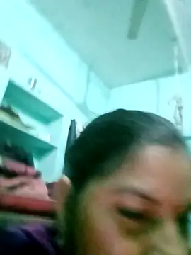Rashmi2563 online show from February 17, 2026, 11:00 pm