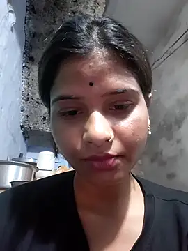 Nirasha cute online show from February 1, 2026, 5:55 pm