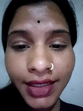 Nirasha cute online show from February 16, 2026, 5:09 pm