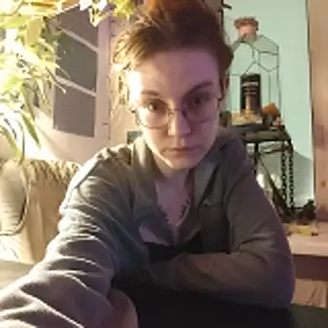 Snapshot of Shy_Bamby chatting on February 9, 2026, 10:47 pm Shy Bamby online show from February 9, 2026, 10:47 pm