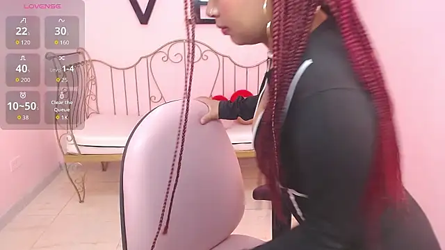 Snapshot of Choloeadams_xxx chatting on February 20, 2026, 10:43 pm Choloeadams xxx online show from February 20, 2026, 10:43 pm