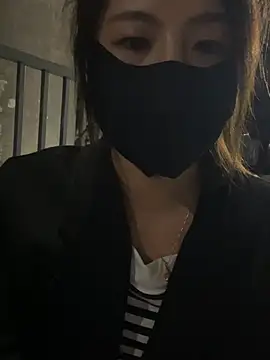 Snapshot of mi-ki1314 chatting on February 22, 2026, 2:59 pm mi-ki1314 online show from February 22, 2026, 2:59 pm