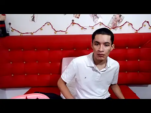 Snapshot of Niky666 chatting on January 12, 2026, 2:22 pm Niky666 online show from January 12, 2026, 2:22 pm