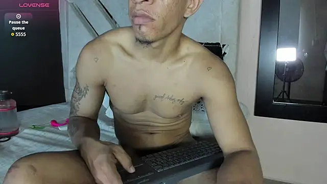 Snapshot of antonio_aguilarx chatting on March 17, 2026, 9:29 pm antonio aguilarx online show from March 17, 2026, 9:29 pm