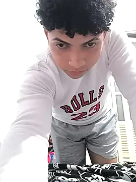 VersedChip online show from February 9, 2026, 2:26 am