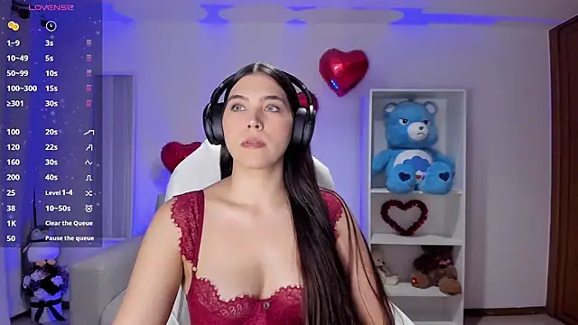 Snapshot of _wtdreamgirl chatting on February 14, 2026, 8:55 am wtdreamgirl online show from February 14, 2026, 8:55 am