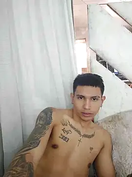 Scook Gray  online show from April 4, 2026, 4:48 pm