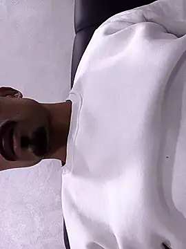 Kmali5465 online show from April 29, 2026, 6:14 pm