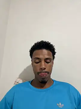 LorenzoBlack27 online show from March 18, 2026, 10:35 pm