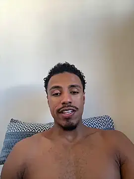 LorenzoBlack27 online show from June 21, 2026, 5:48 pm