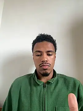 LorenzoBlack27 online show from June 24, 2026, 3:22 pm