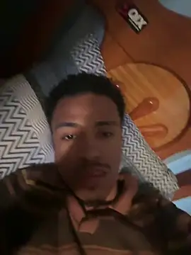 LorenzoBlack27 online show from July 11, 2026, 5:48 pm