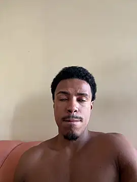 LorenzoBlack27 online show from July 14, 2026, 5:29 pm