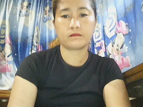 lovelyxxx88 online show from February 19, 2026, 5:58 am