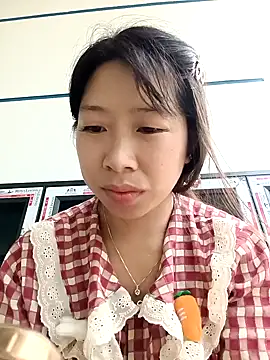 Snapshot of Mayly_lucky2 chatting on April 21, 2026, 5:03 am Mayly lucky2 online show from April 21, 2026, 5:03 am