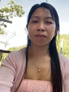 Snapshot of Mayly_lucky2 chatting on May 14, 2026, 12:12 pm Mayly lucky2 online show from May 14, 2026, 12:12 pm