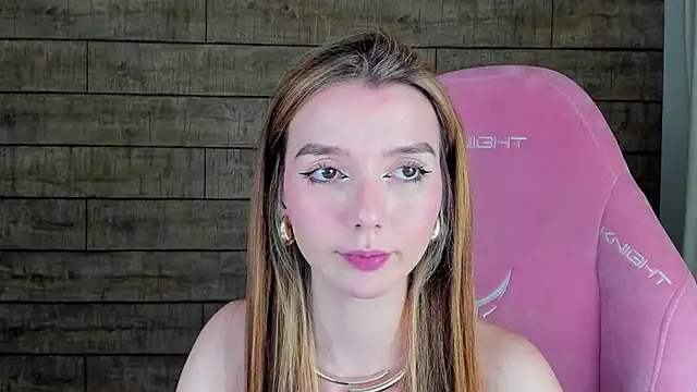 VanessaVienne online show from January 16, 2026, 4:11 pm