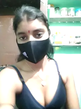 Snapshot of Erotic-Girl chatting on February 6, 2026, 5:49 pm Erotic-Girl online show from February 6, 2026, 5:49 pm