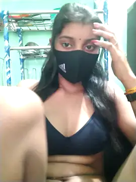 Snapshot of Erotic-Girl chatting on February 16, 2026, 11:50 am Erotic-Girl online show from February 16, 2026, 11:50 am