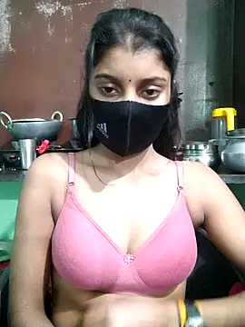 Snapshot of Erotic-Girl chatting on February 19, 2026, 12:17 am Erotic-Girl online show from February 19, 2026, 12:17 am