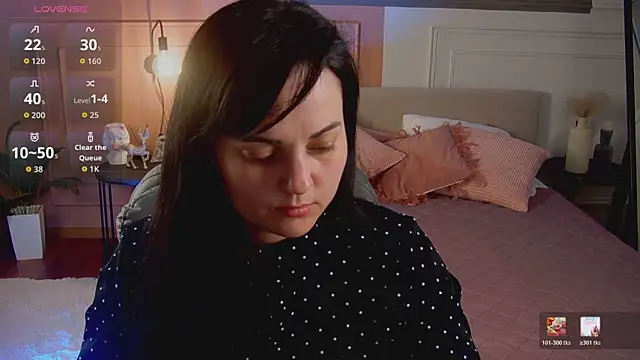  SilkyShadow  online show from March 18, 2026, 1:09 am