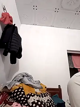 Anna-2k online show from March 13, 2026, 12:23 pm