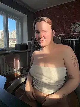 AnnaSeint online show from March 29, 2026, 12:16 pm