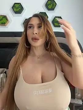 LucyBridgette online show from June 1, 2026, 10:28 am