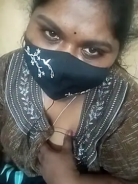 Snapshot of misammahyd chatting on January 31, 2026, 7:11 pm misammahyd online show from January 31, 2026, 7:11 pm