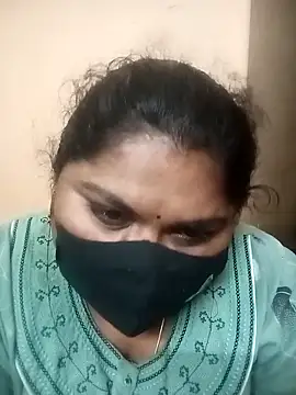 Snapshot of misammahyd chatting on February 17, 2026, 6:03 pm misammahyd online show from February 17, 2026, 6:03 pm