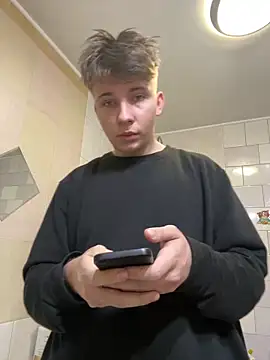 Snapshot of marcus_euphoria_ chatting on February 7, 2026, 5:38 pm marcus euphoria online show from February 7, 2026, 5:38 pm