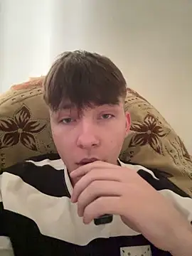 Snapshot of marcus_euphoria_ chatting on February 15, 2026, 6:43 am marcus euphoria online show from February 15, 2026, 6:43 am