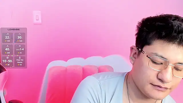 Theo Rowan online show from February 14, 2026, 6:15 pm