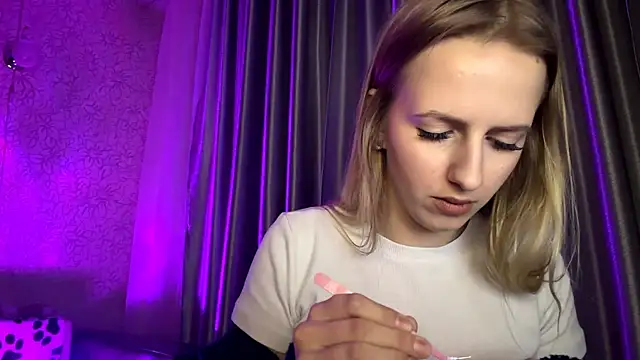 JeannettaIltzsch online show from February 6, 2026, 9:07 pm