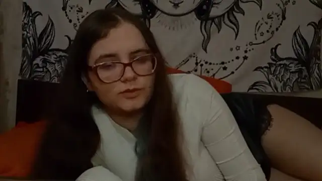 Miyabeee online show from February 19, 2026, 5:20 pm