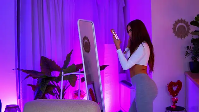 Arabian Rose online show from April 4, 2026, 7:55 pm