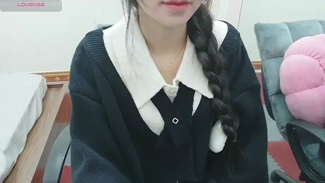 Bee bee1 online show from February 3, 2026, 6:00 am