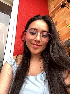 Snapshot of Veronica_Wins_ chatting on March 25, 2026, 6:25 pm Veronica Wins online show from March 25, 2026, 6:25 pm