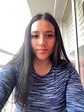 Snapshot of Veronica_Wins_ chatting on April 4, 2026, 7:11 pm Veronica Wins online show from April 4, 2026, 7:11 pm