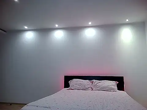 JessicaShorty4U online show from February 2, 2026, 9:02 pm