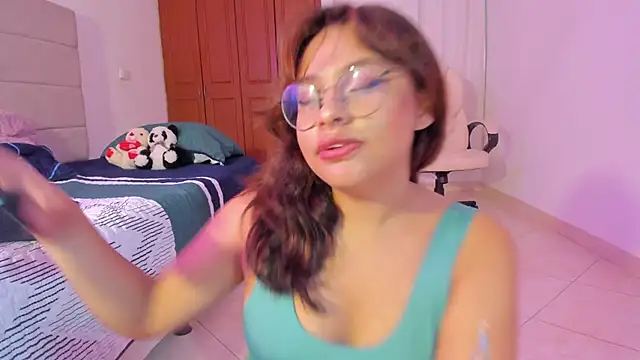 rosse taylorx1 online show from February 27, 2026, 6:52 pm