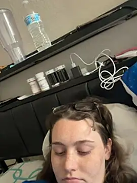 Snapshot of julia4thewin chatting on June 1, 2026, 9:16 pm julia4thewin online show from June 1, 2026, 9:16 pm