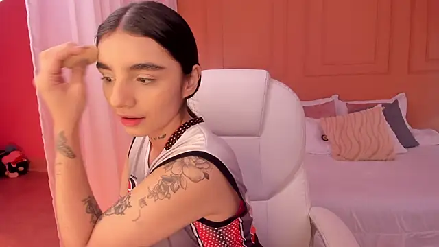 Abriil cutee online show from June 9, 2026, 1:34 pm