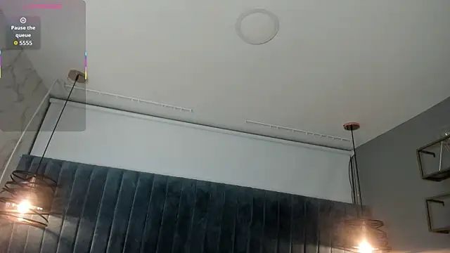 lizz lunna online show from January 16, 2026, 1:37 pm